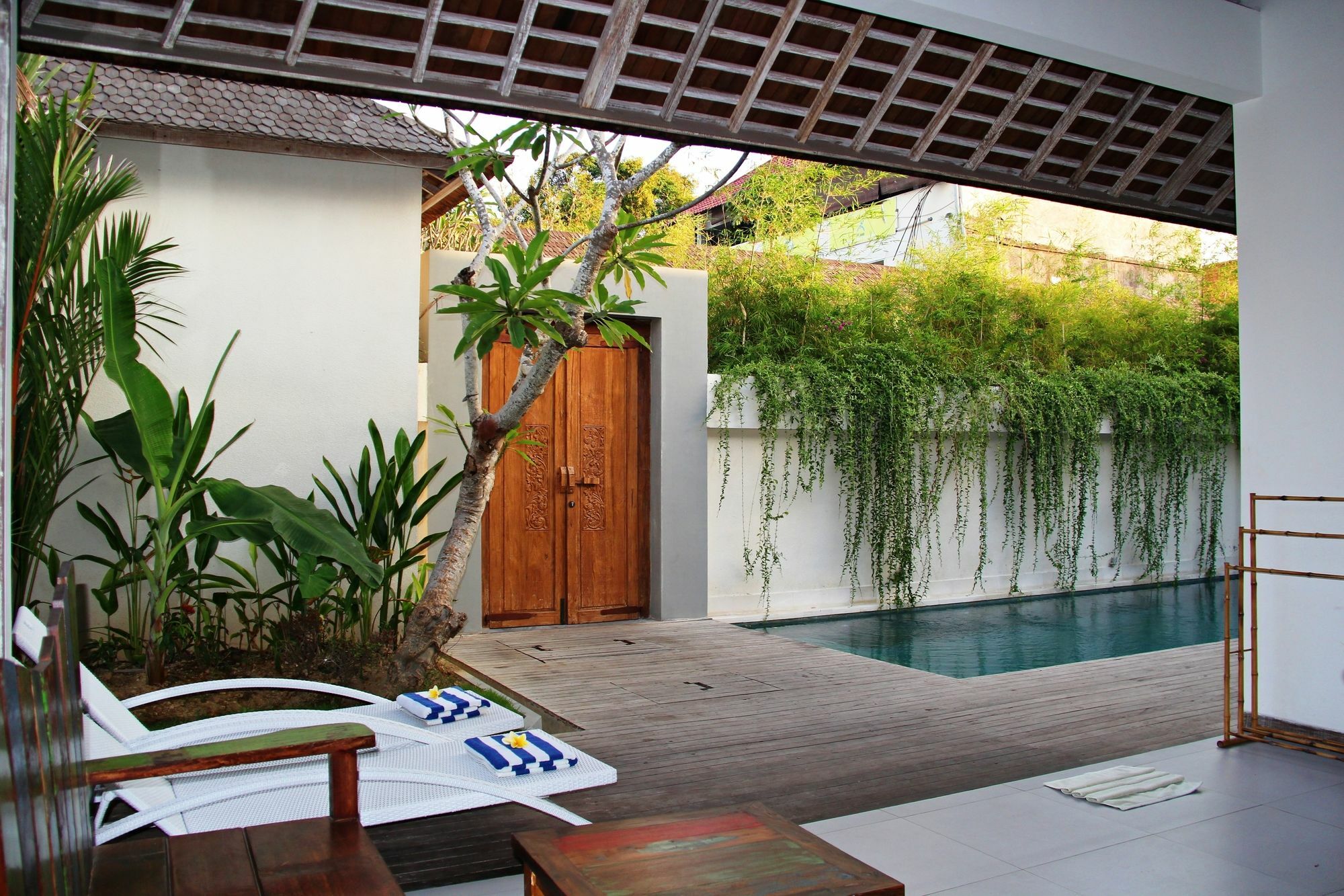 The Decks Bali Villa Legian  Luaran gambar