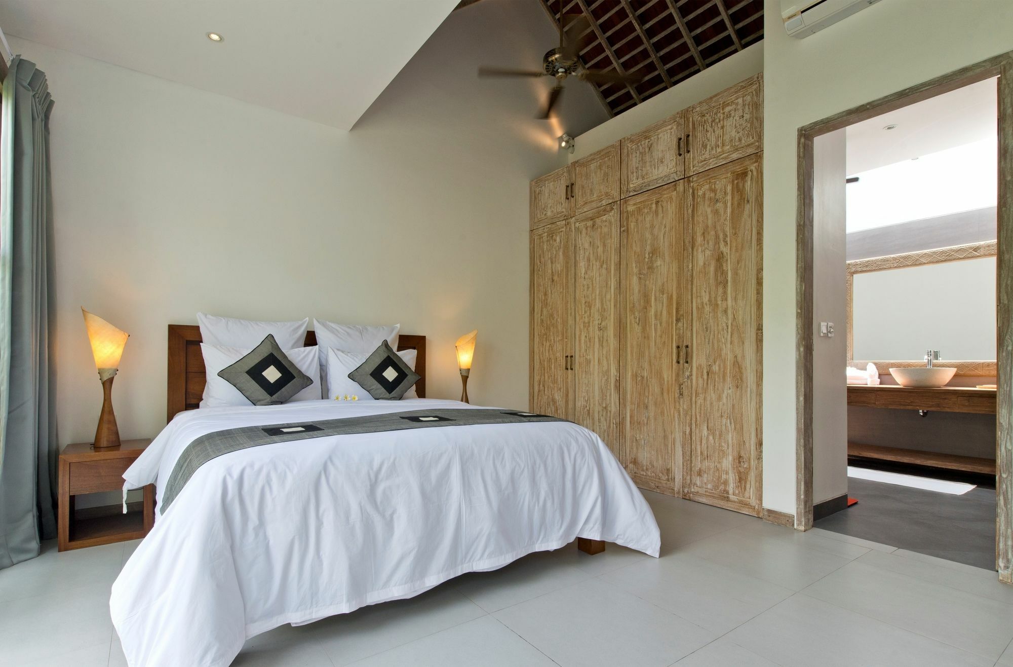 The Decks Bali Villa Legian  Luaran gambar