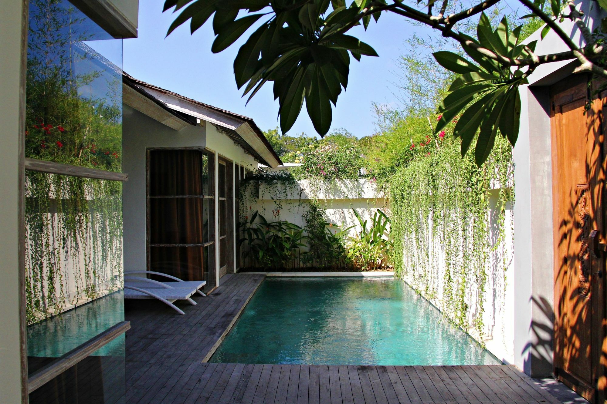 The Decks Bali Villa Legian  Luaran gambar